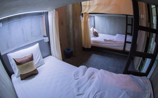 The Lodge Yangon Hostel