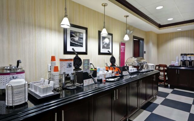 Hampton Inn & Suites San Antonio/Northeast I-35