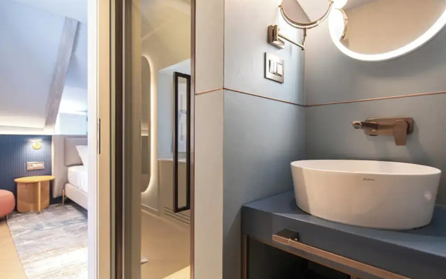 Spindler Luxury rooms by DuHomes