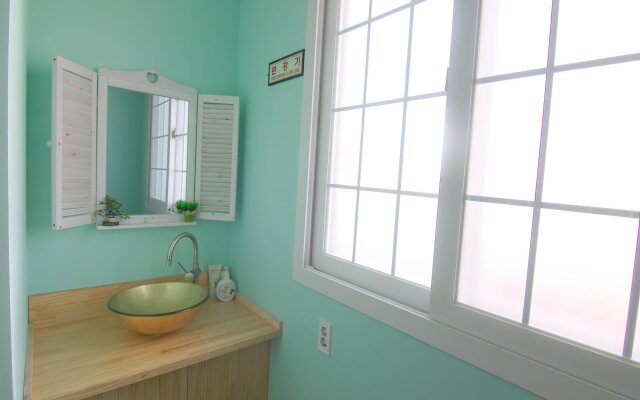 Sum Guest House Jeju Airport - Hostel