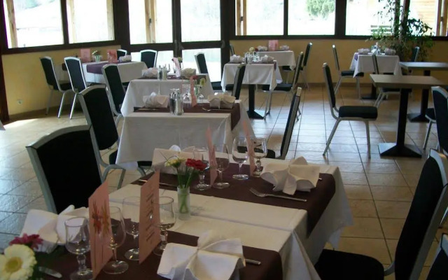 L'Hôtel Lac des Graves