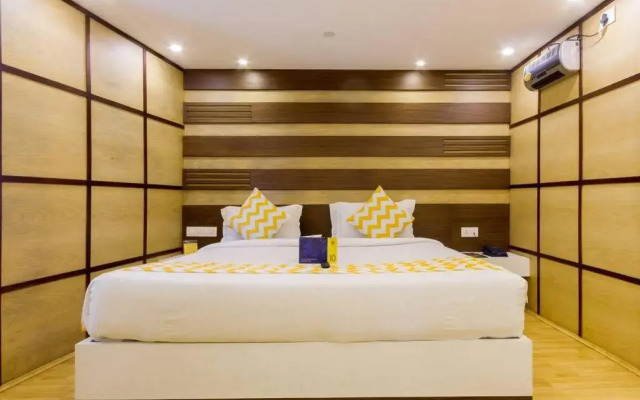 Treebo Sholas Residency