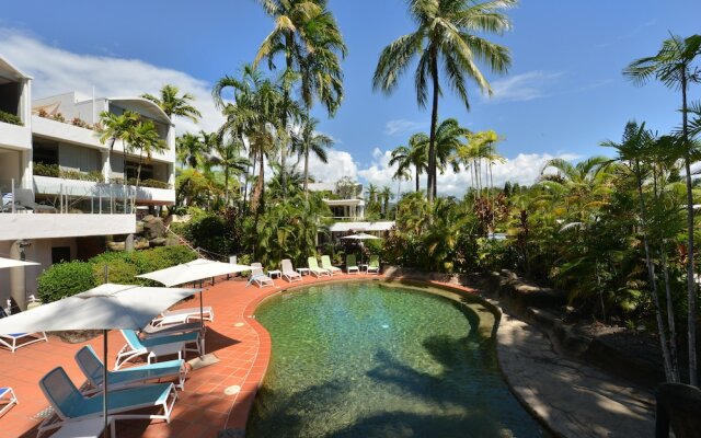 Seascape Holidays - Club Tropical Apts