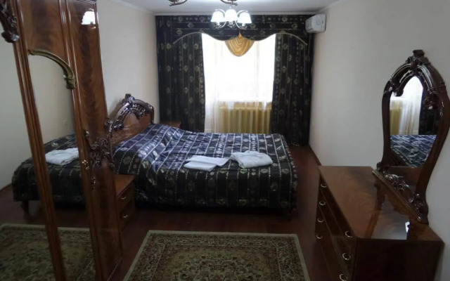 Tan-Sholpan Hotel
