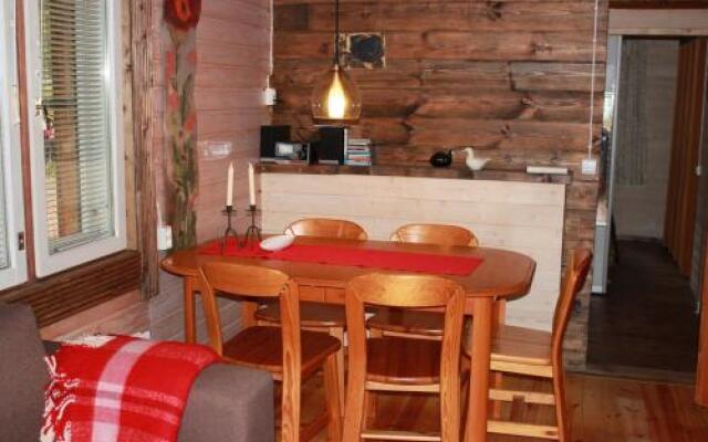 Accommodation and Fishing Vonkale