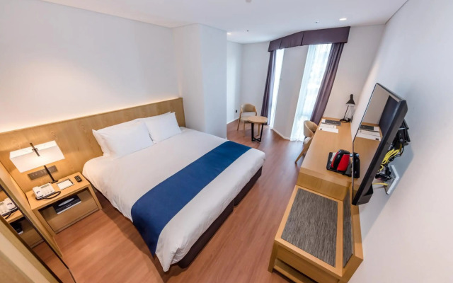 Hotel Sirius