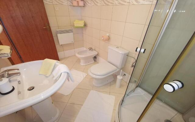 Apartment 3 Biba 51 pax