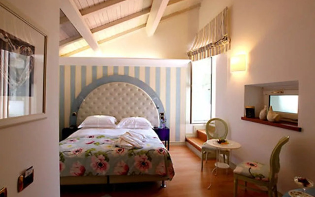 Villa Euchelia Resort