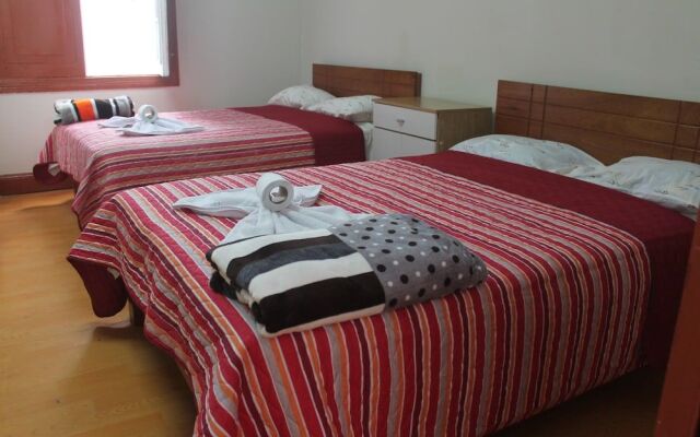 Hostal Jazal - Hostel