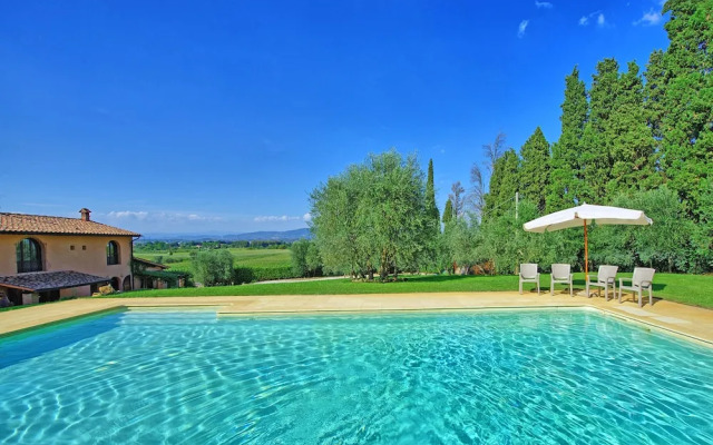 Villa Nora