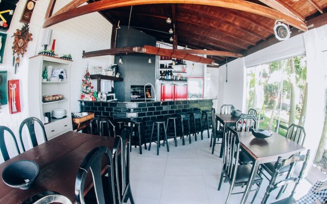 Lagoa Nômade Hostel