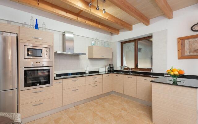 Cal Tio - Chalet For 8 People In Caimari.