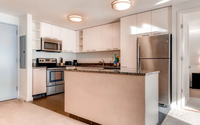 Global Luxury Suites at Kendall Square