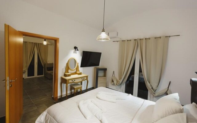 Stellatos House