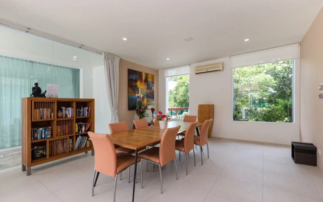 Unique Pool Villa with 5 Bedrooms and Sea View (PM-C1)