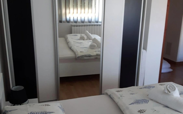 Apartman Petra & Tena