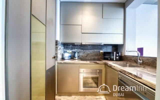Dream Inn Damac Heights Apartments