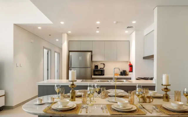 Manzil - 3BR in Downtown with Burj View