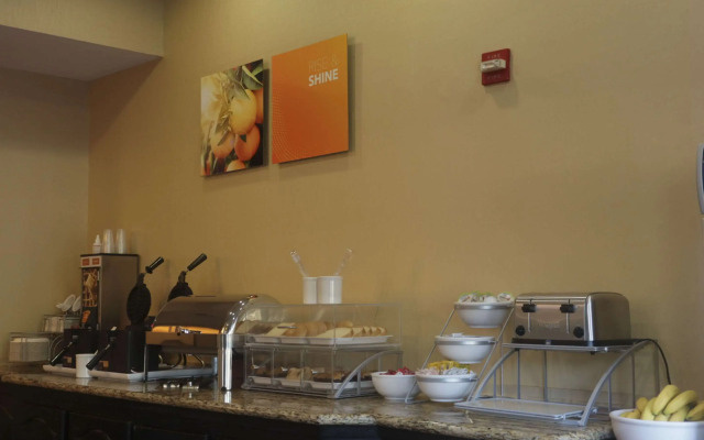 Comfort Inn & Suites Burnet