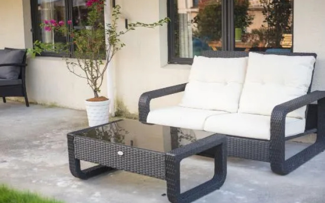 Zhuji Fengqing Hostel