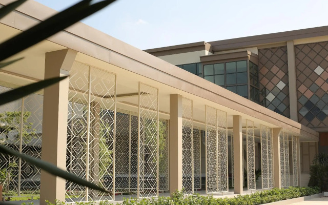 Navela Hotel & Banquet