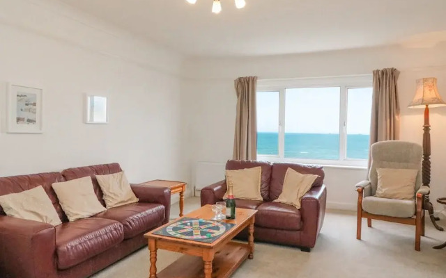 Weymouth Bay Apartment C