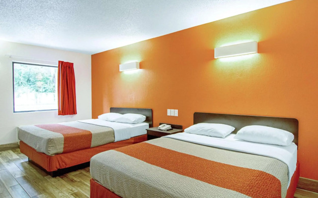Motel 6 Starke, FL