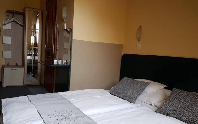 Bianco Sopron B & B