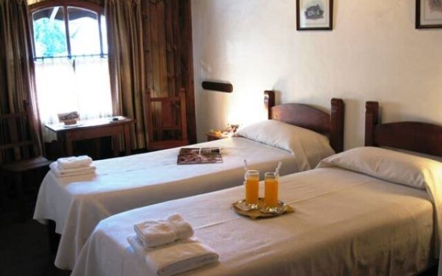 Ayres del Filo Suites