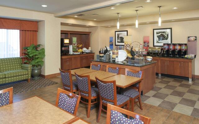Hampton Inn Macomb
