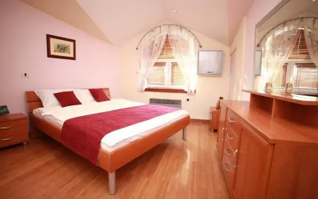 LX Apartments