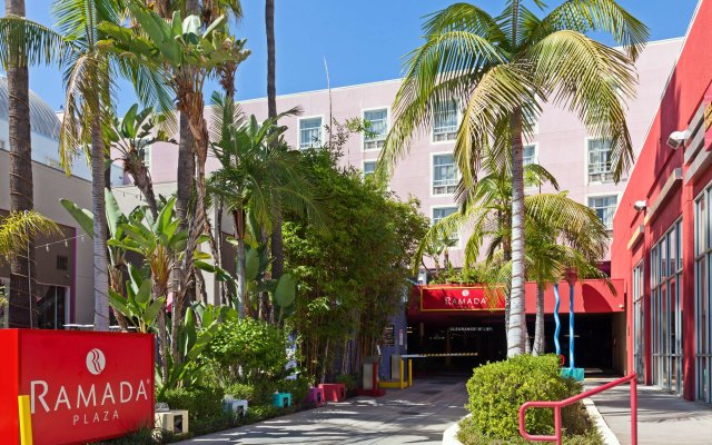 Ramada Plaza by Wyndham West Hollywood Hotel & Suites