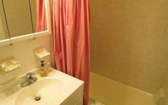 Midtown East Apartments