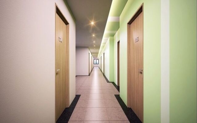 Royce Hotel