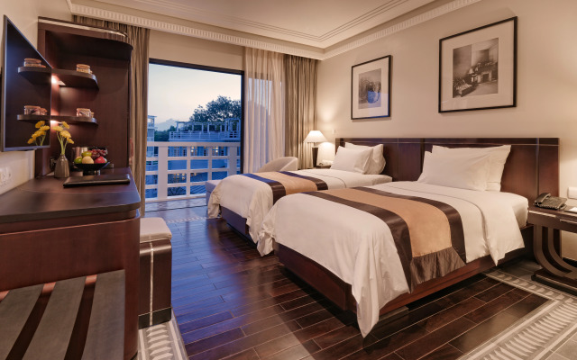 Azerai La Residence Hue