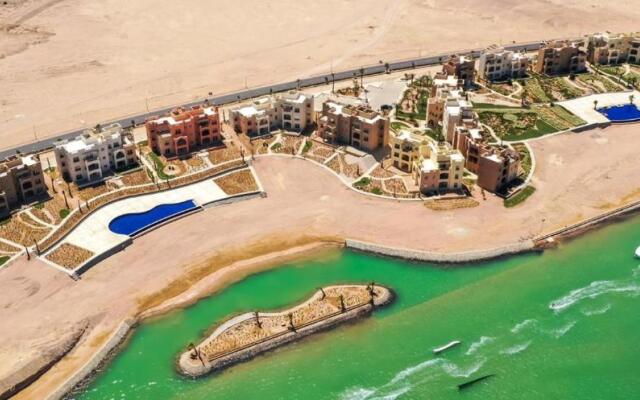 Waterside Apartments, El Gouna 1Bd plus Private Roof Terrace