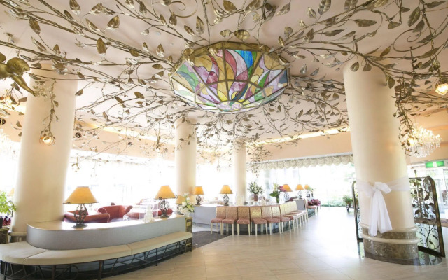 Aoyama Garden Resort Rosa Blanca