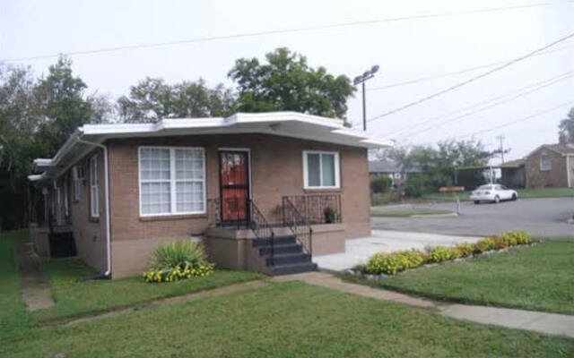 Batavia Suites