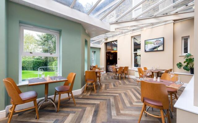 Windermere Manor Hotel