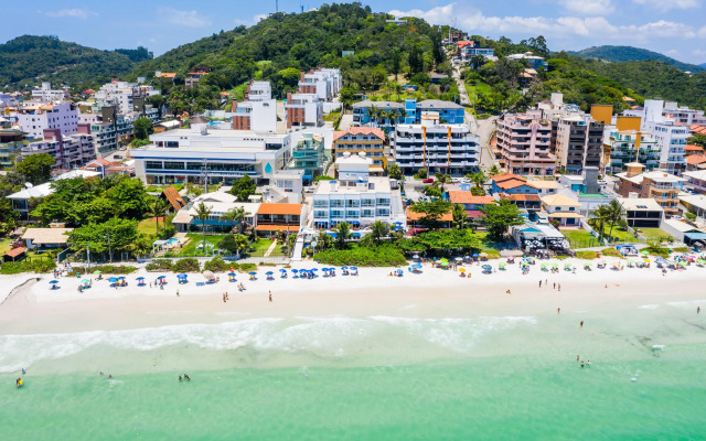 Bombinhas Blue Suites