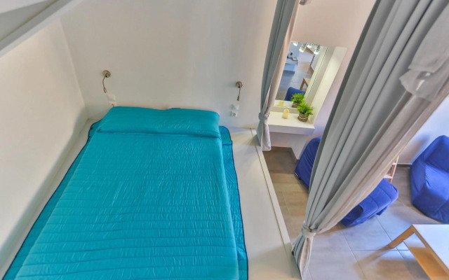 Annika Deluxe Apartments