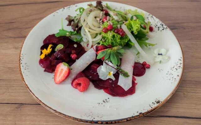 Polonia Park Medical Center & SPA