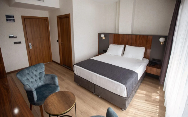 Med Airport Hotel