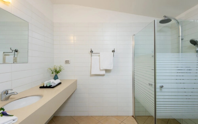 Erettz Dafna Travel Hotel