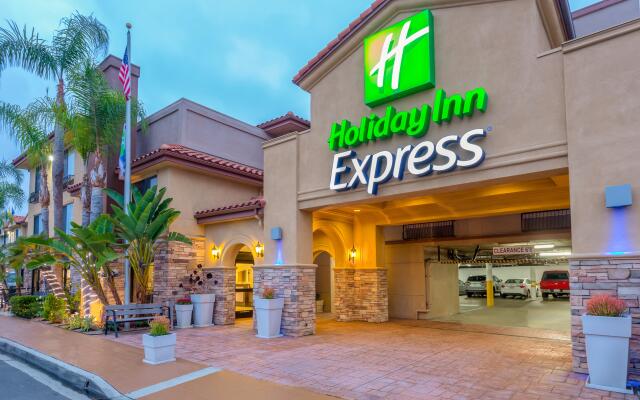 Holiday Inn Express San Diego - SeaWorld Area, an IHG Hotel