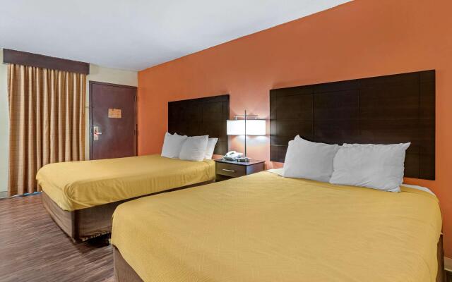 Econo Lodge Urbandale-Northwest Des Moines