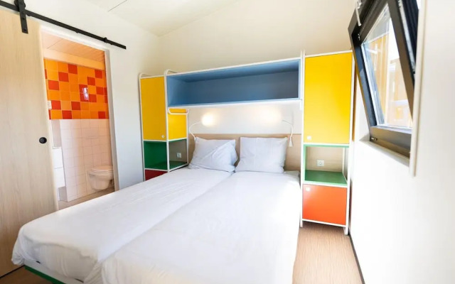 Lodge Suitable for Disabled People Beach at 500 m