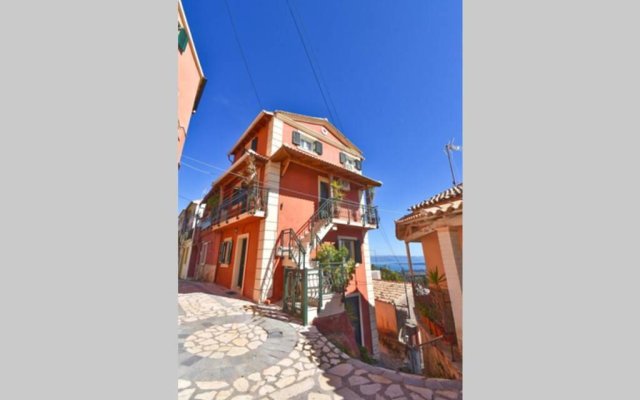 Traditional House with Amazing View