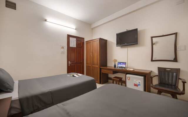Rustic Hotel Danang