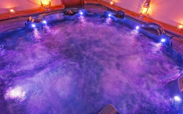 Ganghwa Spa in Caravan